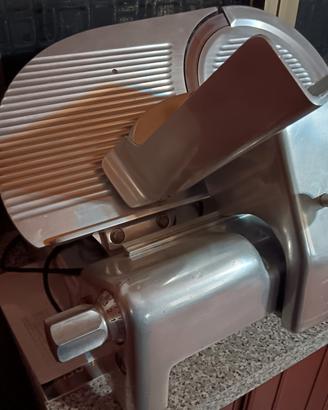 Affettatrice zenith (prezzo trattabile) 