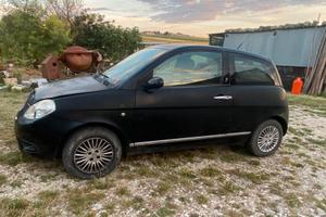 Lancia y 1.3