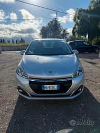 Peugeot 208 1.4 HDi 68 CV 5 porte Active