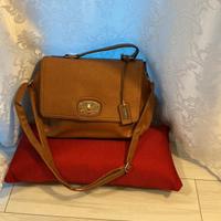 borsa in cuoio a tracolla