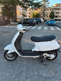 Piaggio Vespa 50 LX 4T