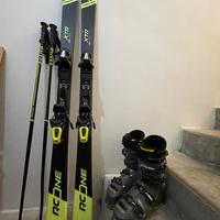 Set completo sci, scarponi e racchette