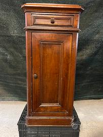 Comodino antico in legno massello d’epoca 800