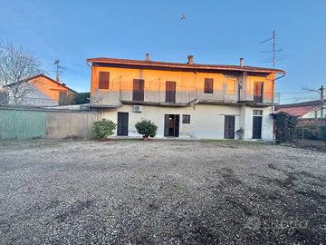 MORTARA VIC.: AMPIA SOLUZIONE INDIPENDENTE SU QUAT