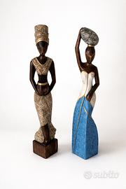 Coppia statue africane in legno dipinto