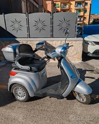 SCOOTER PER DISABILI marca VELECO