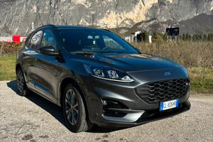 FORD KUGA ST-line