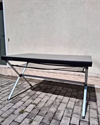 Tavolo e quattro sedie Brunner