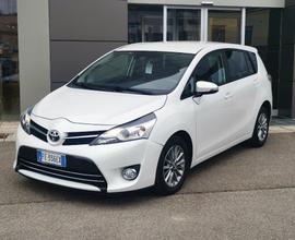 TOYOTA Verso 1.6 D-4D Style