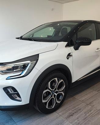 Renault Captur Plug-in Hybrid E-Tech 1 Initiale Pa