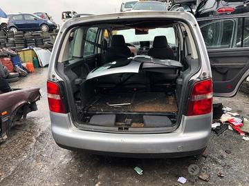 Volkswagen touran anno 06