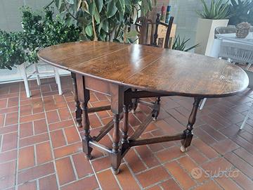 tavolo allungabile particolare