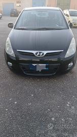Hyundai  I20