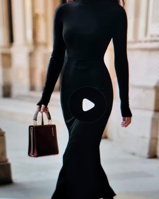 vestito nero collo alto