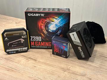 Intel i7 - Z390M - 32Gb DDR4 Dominator - RM750i