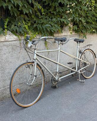 Tandem