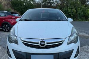Opel corsa gpl/benzina