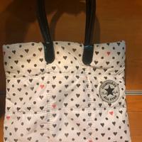 Borsa converse bianca con cuori neri e portamonete