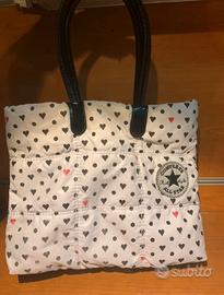 Borsa converse bianca con cuori neri e portamonete