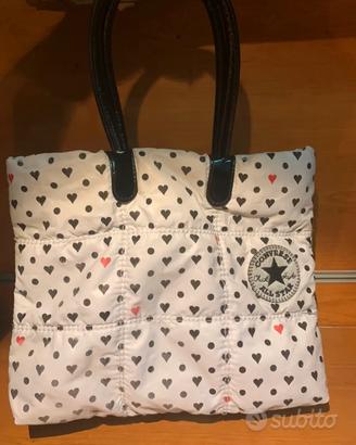 Borsa converse bianca con cuori neri e portamonete