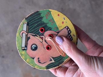 Fisarmonica in carta vintage