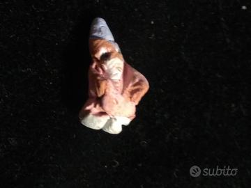 Piccolo gnometto in ceramica