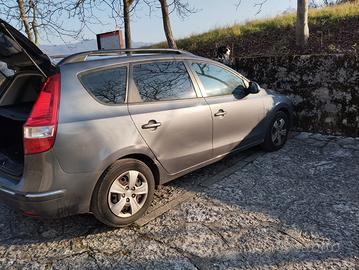 Hyundai i30 CW Diesel 1.6 CRDi