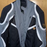 giubbotti messi poche volte e in buone condizioni 