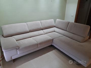 Divano in tessuto 270x230