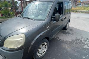 Fiat dobló 5 posti