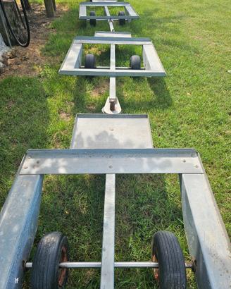 Trenino carrello porta bins per raccolta frutta