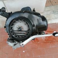 MOTORE PIAGGIO VESPA 125