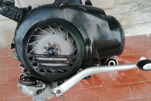 MOTORE PIAGGIO VESPA 125