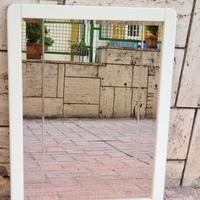 SPECCHIO CON CORNICE MOLATO. FUORIGROTTA.