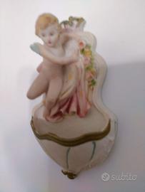 Vintage acquasantiera della Collezione Valentino