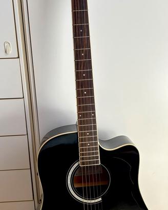 Chitarra elettroacustica 
