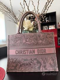 Borsa Dior tote book medium