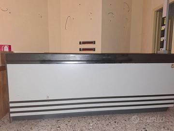 bancone per magazzino, negozio