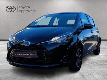 Toyota Yaris 1.5 hybrid Cool 5p my16