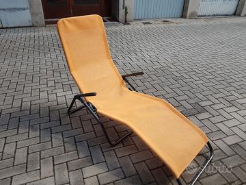 Lettino reclinabile da giardino