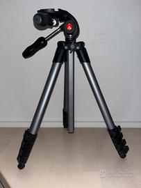 Treppiede manfrotto mkcompact