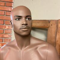 Manichino uomo di alta qualita in vetroresina