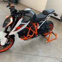 Ktm 1290 superduke R