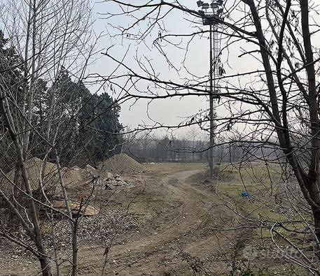 Immobile in asta di 56450 m² con più di 5 locali a - Vista 5