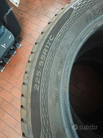 4 Gomme  Hankook 225/55/17c praticamente nuove