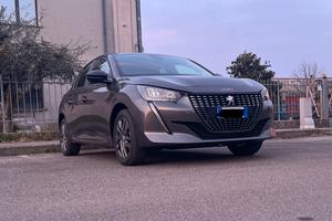 Peugeot  208