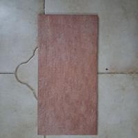 mattonelle, si vende per non utilizzo 