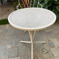 Tavolo  da esterno con sedie