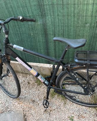 Bici pedalata assistita da sistemare