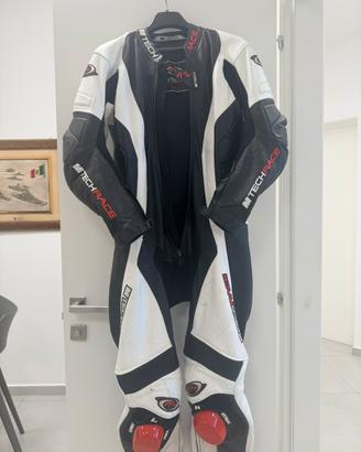 Tuta MTech in vera pelle taglia 52